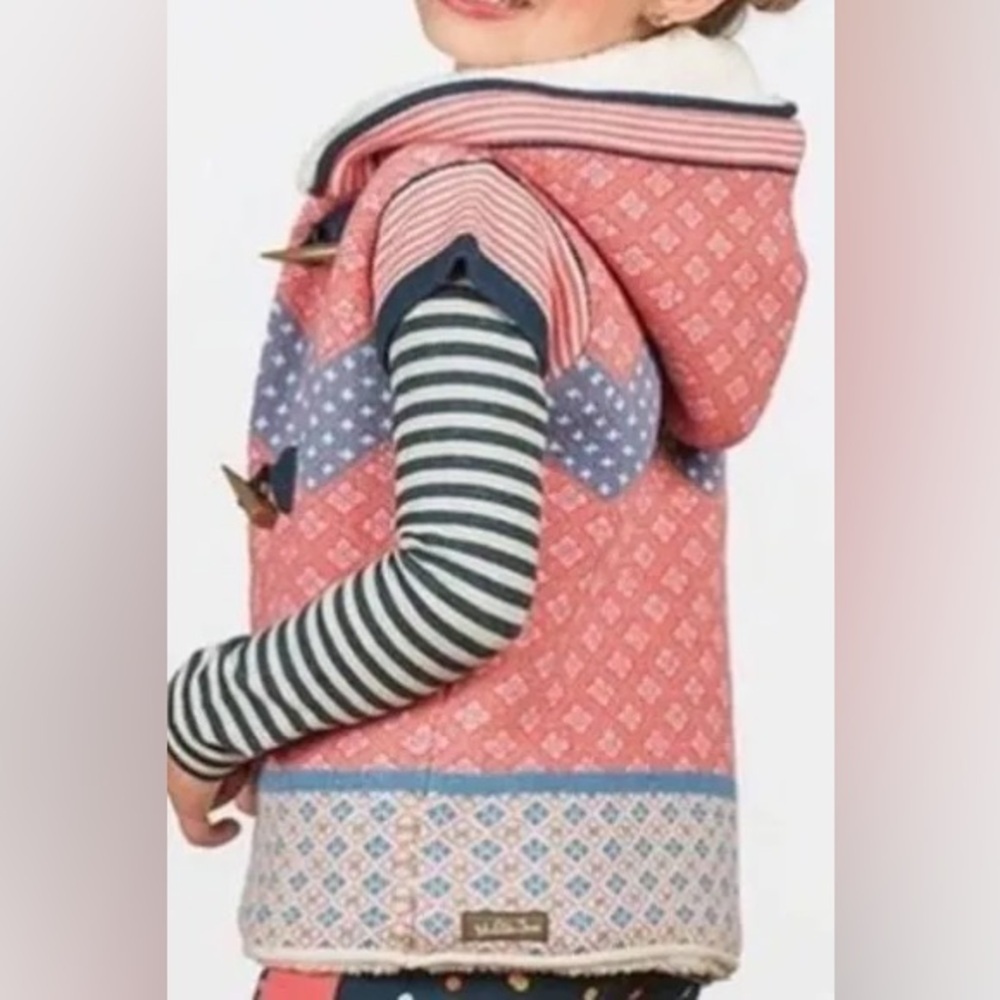 Matilda Jane Warm Hugs
Sherpa Sweater Vest